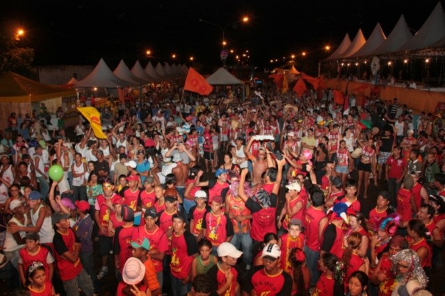 CarnaRibas 2011 abre programação de aniversário de Ribas