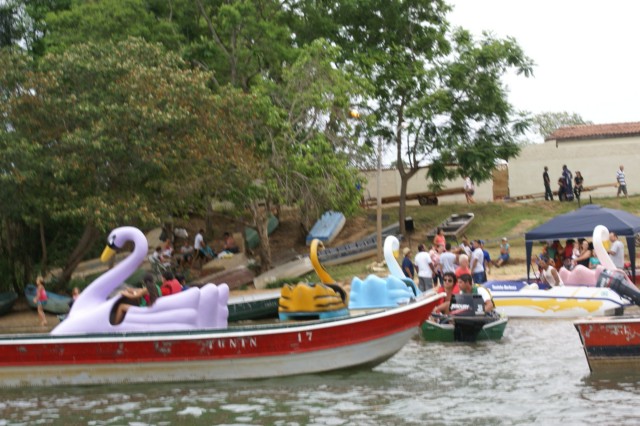 “Arrancadão de Barcos” reúne milhares de pessoas as margens do Rio Paraná em TL