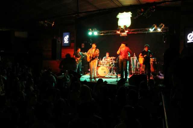 João Haroldo & Betinho Viracopos.