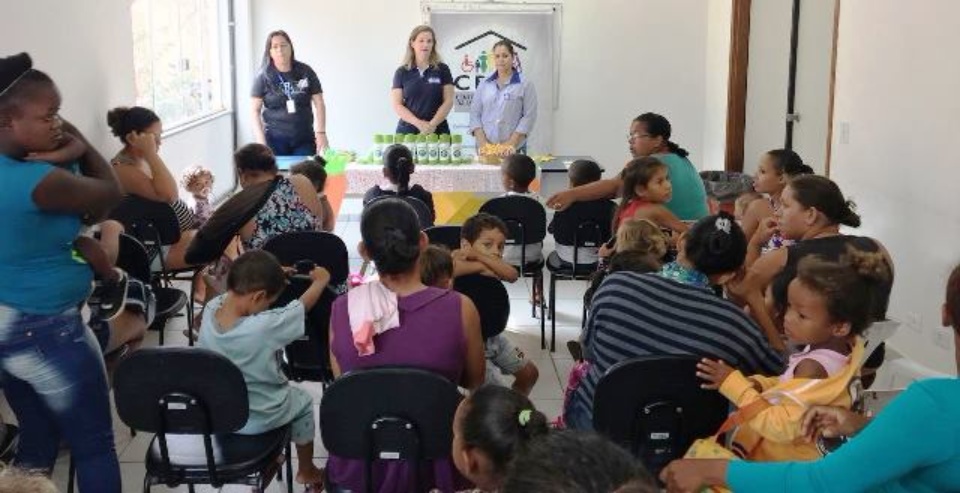 Crianças do Colo de Mãe da Assistência Social de Três Lagoas recebem kits de higiene bucal
