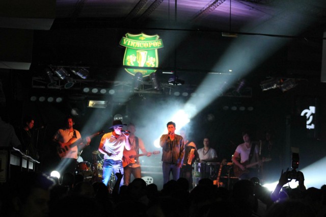 Victor & Matheus Viracopos Botequim