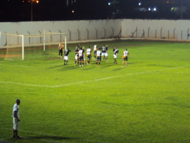 Ponte Preta vence Acajutel nos pênaltis e é campeão da “Taça Cidade” em TL