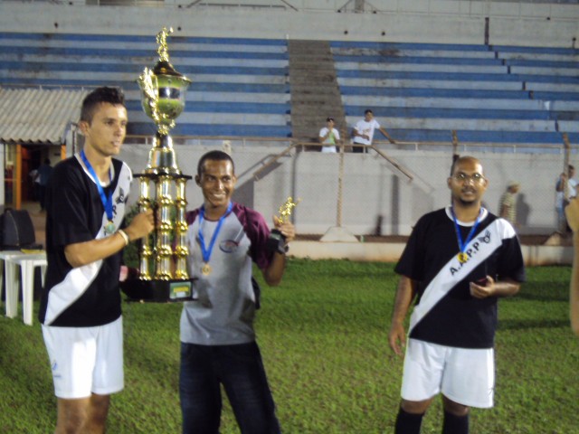 Ponte Preta vence Acajutel nos pênaltis e é campeão da “Taça Cidade” em TL