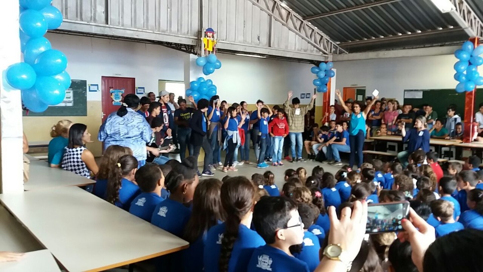 Escola Municipal Professora “Maria Eulália Vieira” trabalha com alunos dia Mundial do Autismo