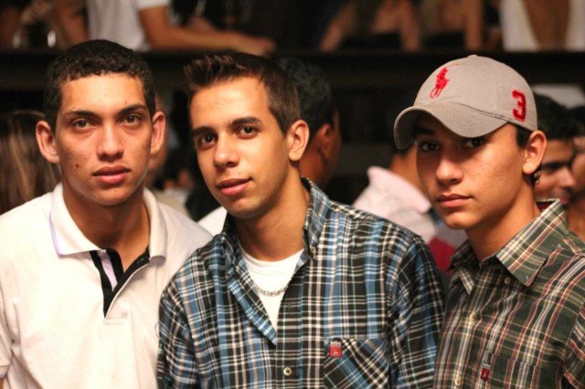 Maycon & Renato Viracopos Botequim