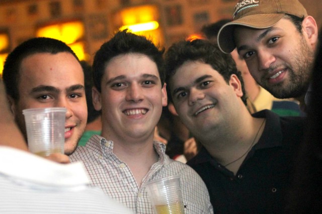 Maycon & Renato Viracopos Botequim