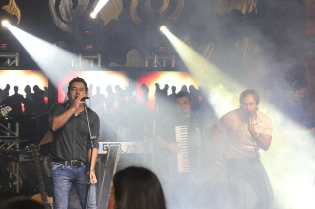 Maycon & Renato Viracopos Botequim