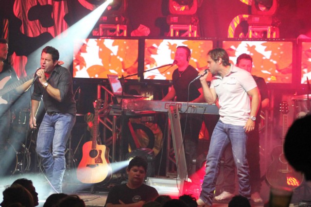 Maycon & Renato Viracopos Botequim