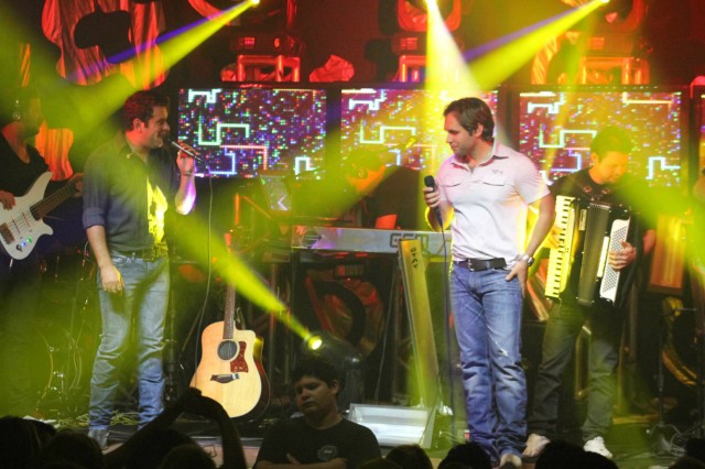 Maycon & Renato Viracopos Botequim