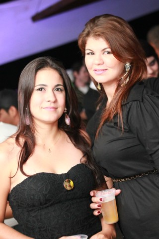 Até Que A Noite Vire Dia.