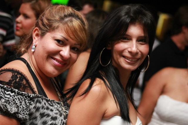 Até Que A Noite Vire Dia.