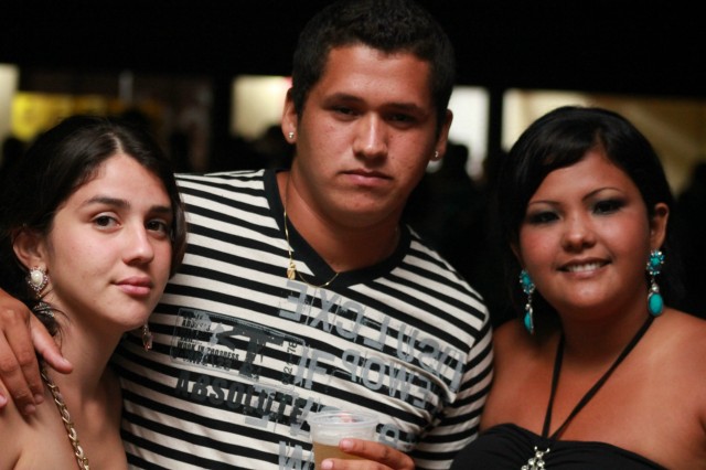 Até Que A Noite Vire Dia.