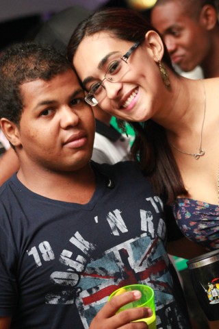 Até Que A Noite Vire Dia.