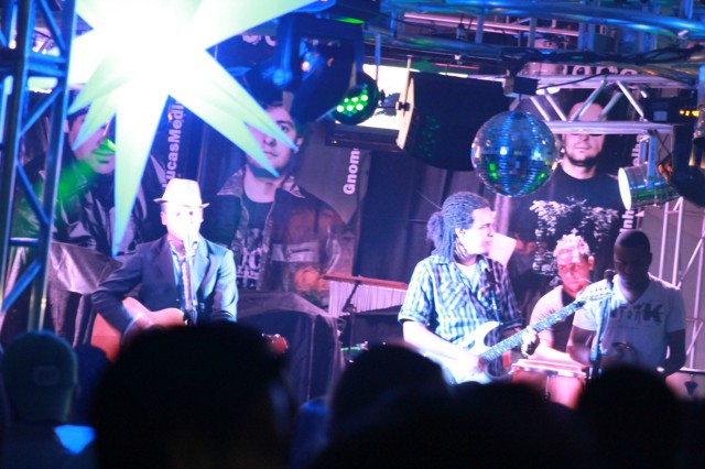 Até Que A Noite Vire Dia.