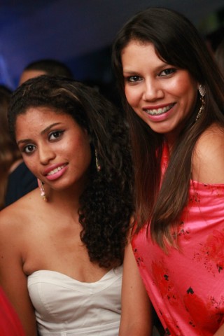 Até Que A Noite Vire Dia.