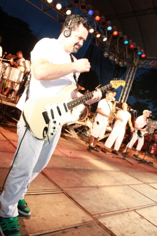 Show de Rapazolla atrai multidão em Paranaíba