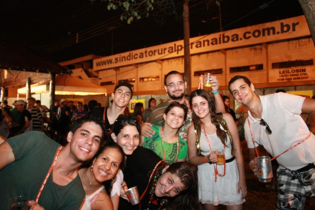 Show de Rapazolla atrai multidão em Paranaíba