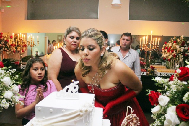 15 anos de Adrielly