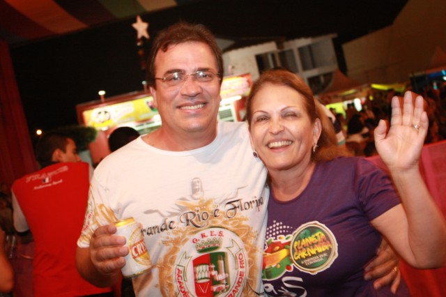 Mais de cem mil pessoas já passaram pelo Carnaíba