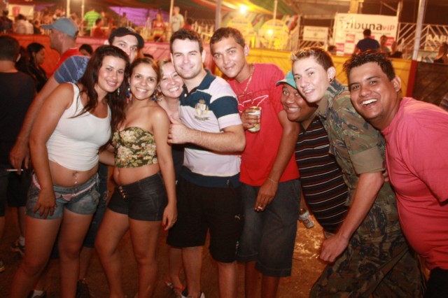 Mais de cem mil pessoas já passaram pelo Carnaíba