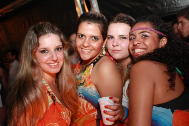 Mais de cem mil pessoas já passaram pelo Carnaíba