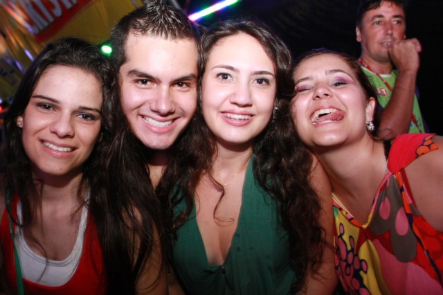 Mais de cem mil pessoas já passaram pelo Carnaíba