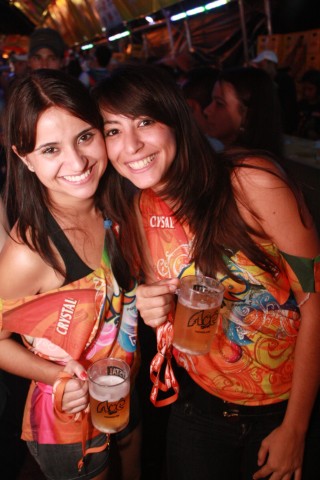 Mais de cem mil pessoas já passaram pelo Carnaíba