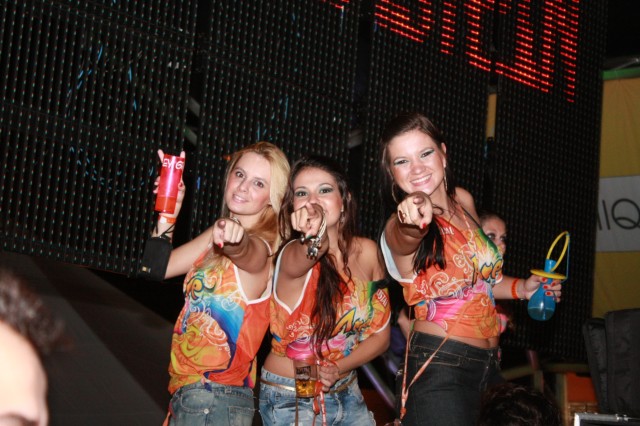 Mais de cem mil pessoas já passaram pelo Carnaíba