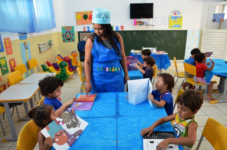 CEI Professora “Clarinda Dias Conceição” de Três Lagoas desenvolve Projeto “Restaurante Literário”