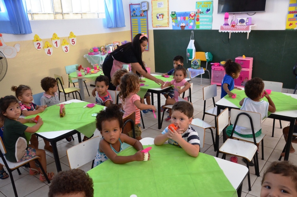 CEI Professora “Clarinda Dias Conceição” de Três Lagoas desenvolve Projeto “Restaurante Literário”