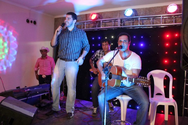 Confira os bastidores da Virada Sertaneja que vai ao ar no último sábado do ano Confira os bastidores da Virada Sertaneja que vai ao ar no último sábado do ano