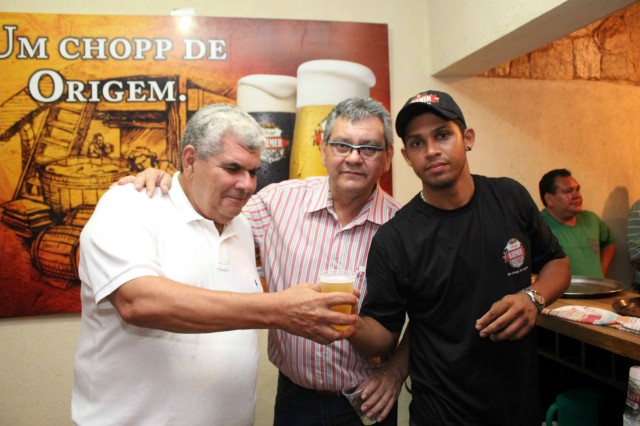 Confira os bastidores da Virada Sertaneja que vai ao ar no último sábado do ano Confira os bastidores da Virada Sertaneja que vai ao ar no último sábado do ano