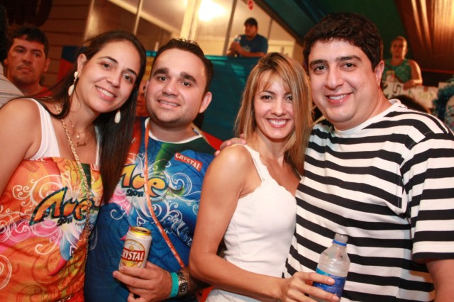 Confira mais fotos dos Camarotes do Carnaíba