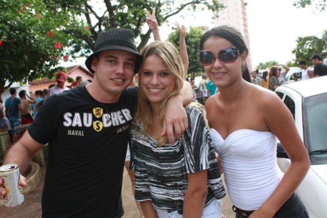 Folia invadiu as ruas e avenidas de Paranaíba