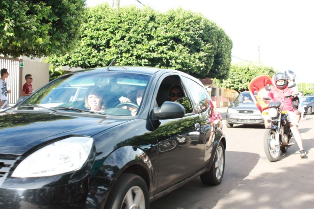 Folia invadiu as ruas e avenidas de Paranaíba