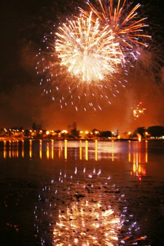 Confira fotos da queima de fogos na Lagoa Maior