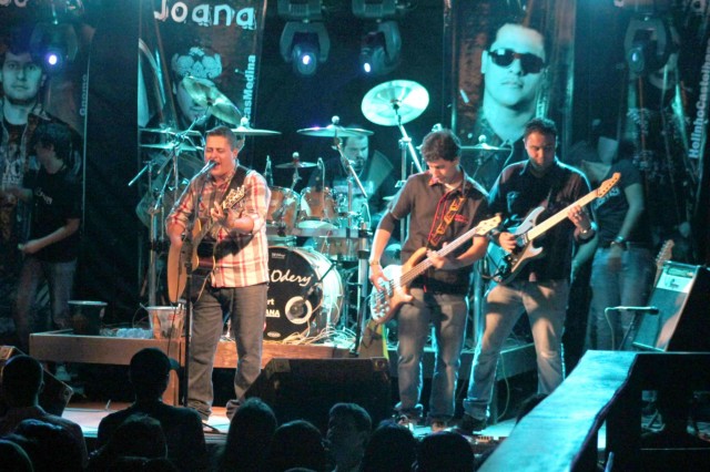 Viracopos Botequim Banda Mãe Joana.