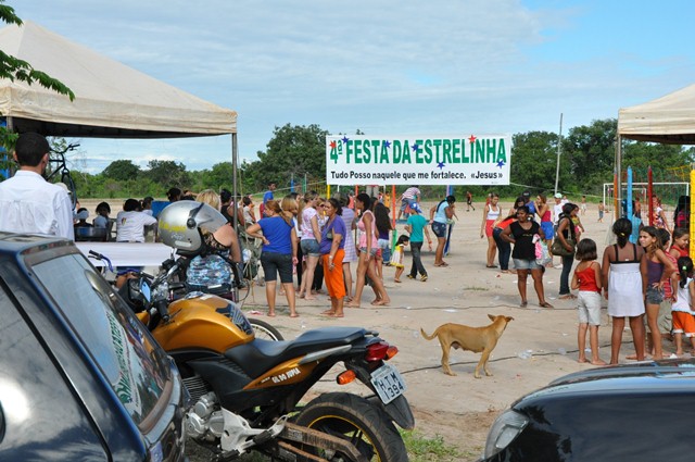 Prefeita Márcia Moura prestigia Festa da Estrelinha