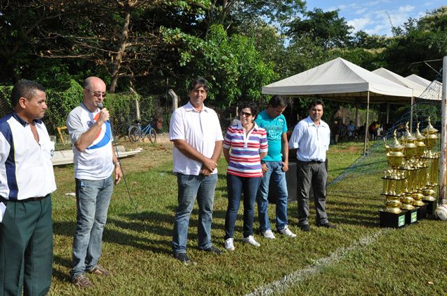 Prefeita participa da abertura do Campeonato Municipal Varzeano