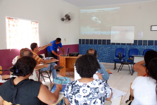 Senai curso de pintor: mais mulheres do que homens na área de construção civil