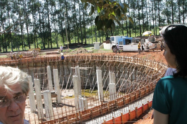 Em obras visitadas vice-governadora fala sobre possível hospital municipal em TL