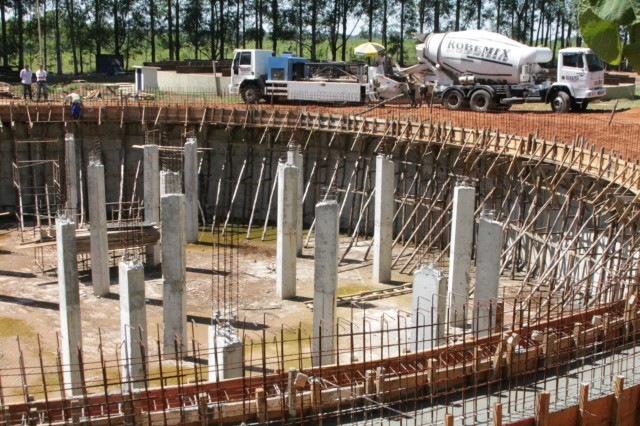 Em obras visitadas vice-governadora fala sobre possível hospital municipal em TL