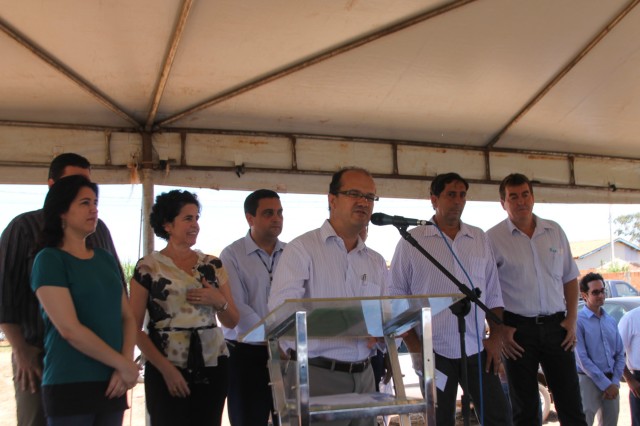 Em obras visitadas vice-governadora fala sobre possível hospital municipal em TL