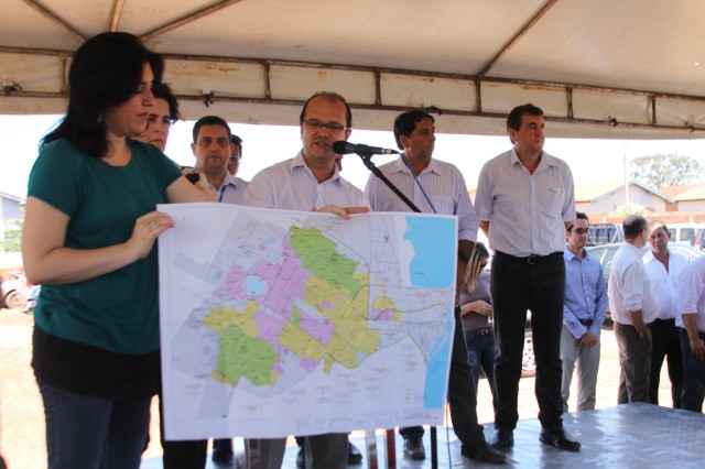 Em obras visitadas vice-governadora fala sobre possível hospital municipal em TL