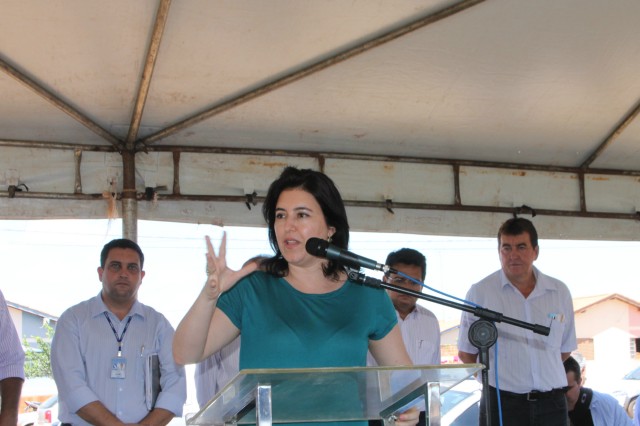 Em obras visitadas vice-governadora fala sobre possível hospital municipal em TL