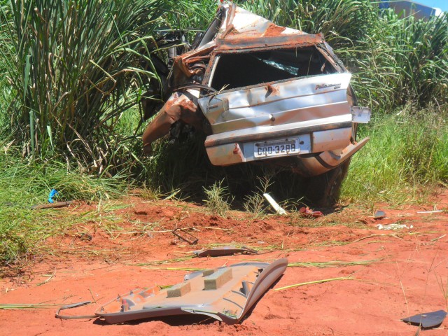 Homem morre após capotar veículo na BR 267