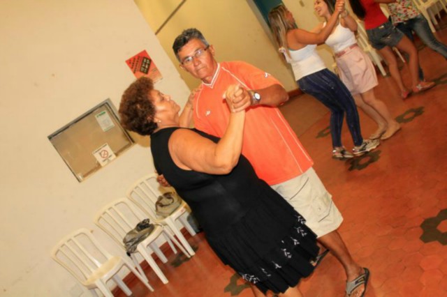 Três Lagoas oferece curso gratuito de dança de salão