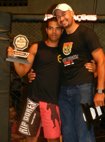 Lutadores de Três Lagoas conquistam 1º lugar em campeonato