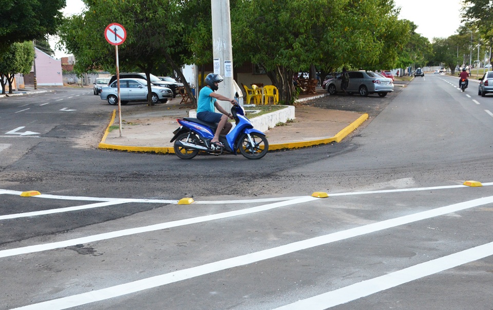 Rotatória em trecho da Avenida da Circular da Lagoa Maior é retirada