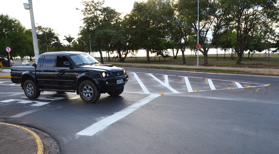 Rotatória em trecho da Avenida da Circular da Lagoa Maior é retirada